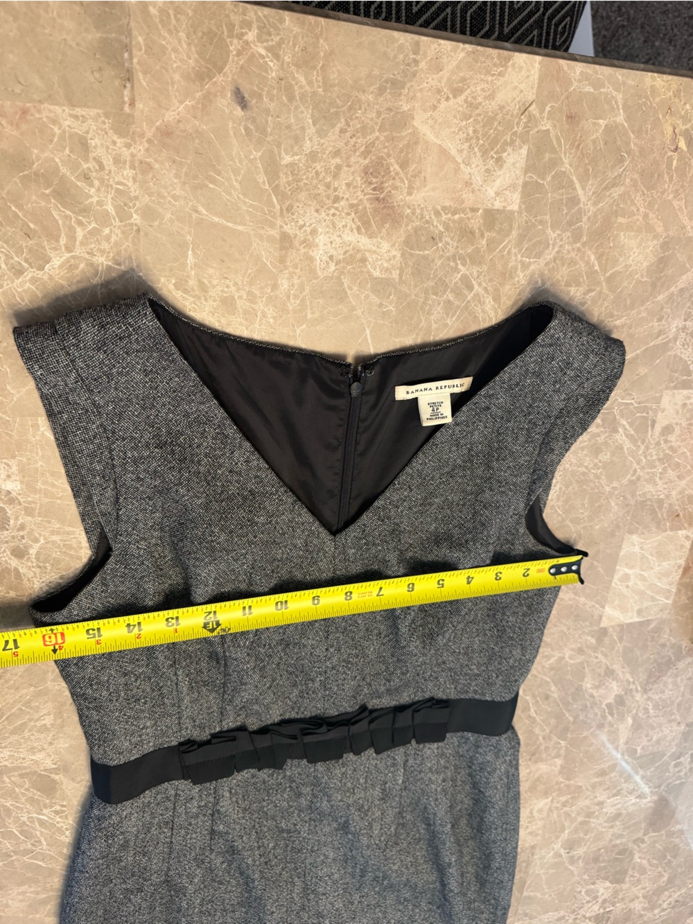 Banana Republic Gray Sheath
Midi Dress Size 4P - Picture 7 of 12